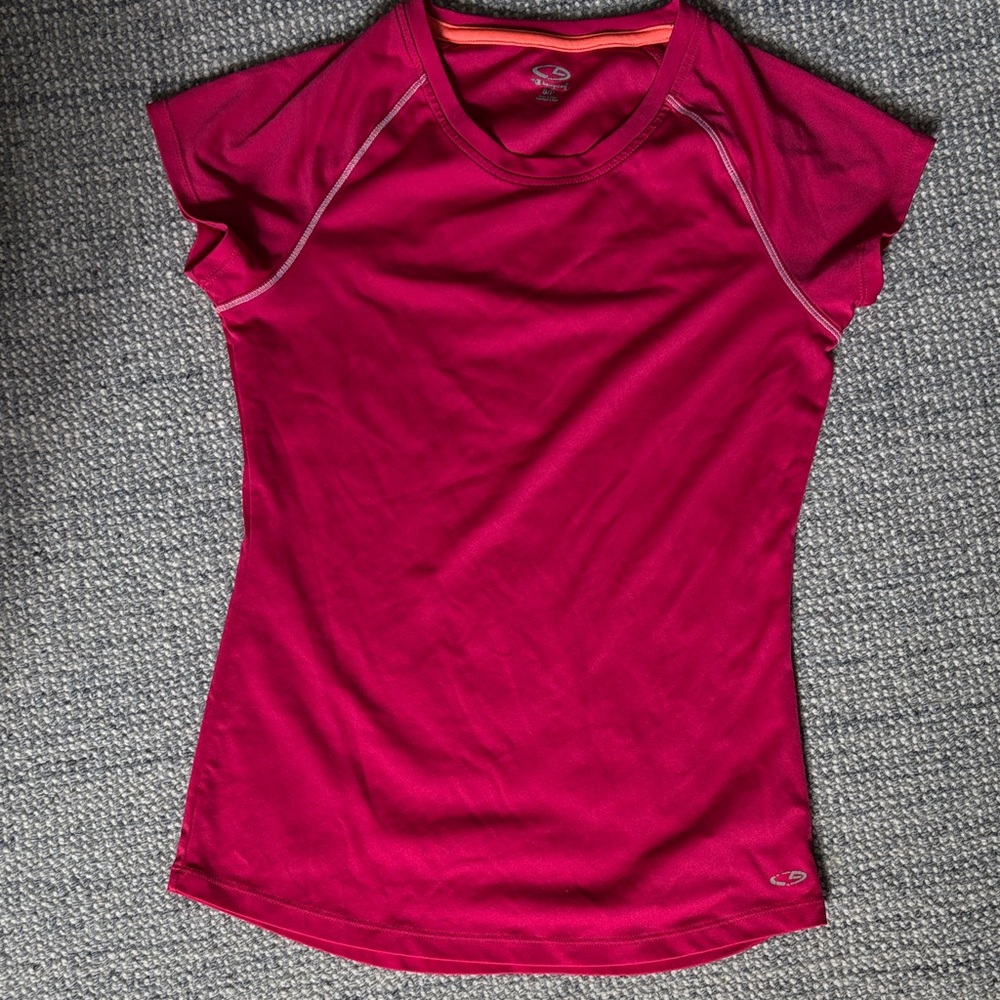 Champion Women's Magenta Short Sleeve Tee
